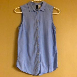 H&M Women’s Light Blue Striped Sleeveless Blouse